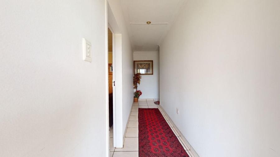 3 Bedroom Property for Sale in Mohadin North West